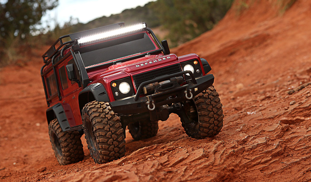 RC Land Rover Defender 110 from Traxxas Choice Gear